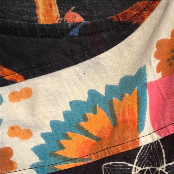 Multicolor Abstract Midi Dress - Picture 6 of 10